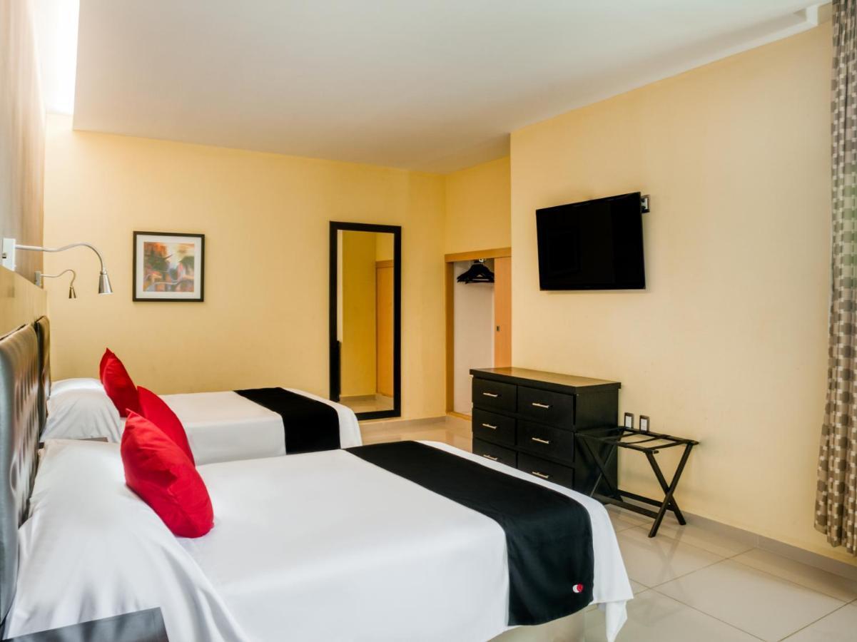 Veracruz Suites Hotel Buitenkant foto